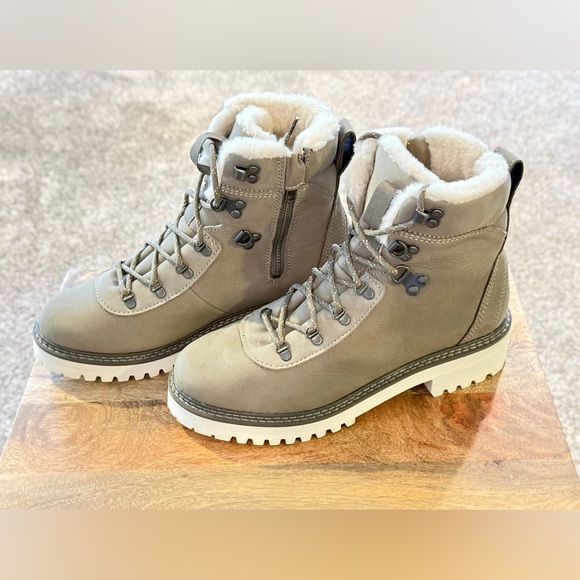 L.L. Bean Camden Hills Alpine Boots size 8.5 - Picture 9 of 10